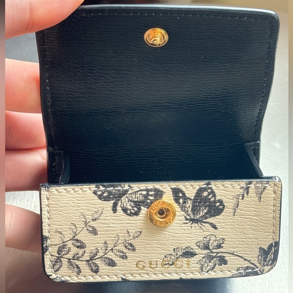 GUCCI Waste Bag Holder - pet collection - like new - never used - Picture 7 of 9